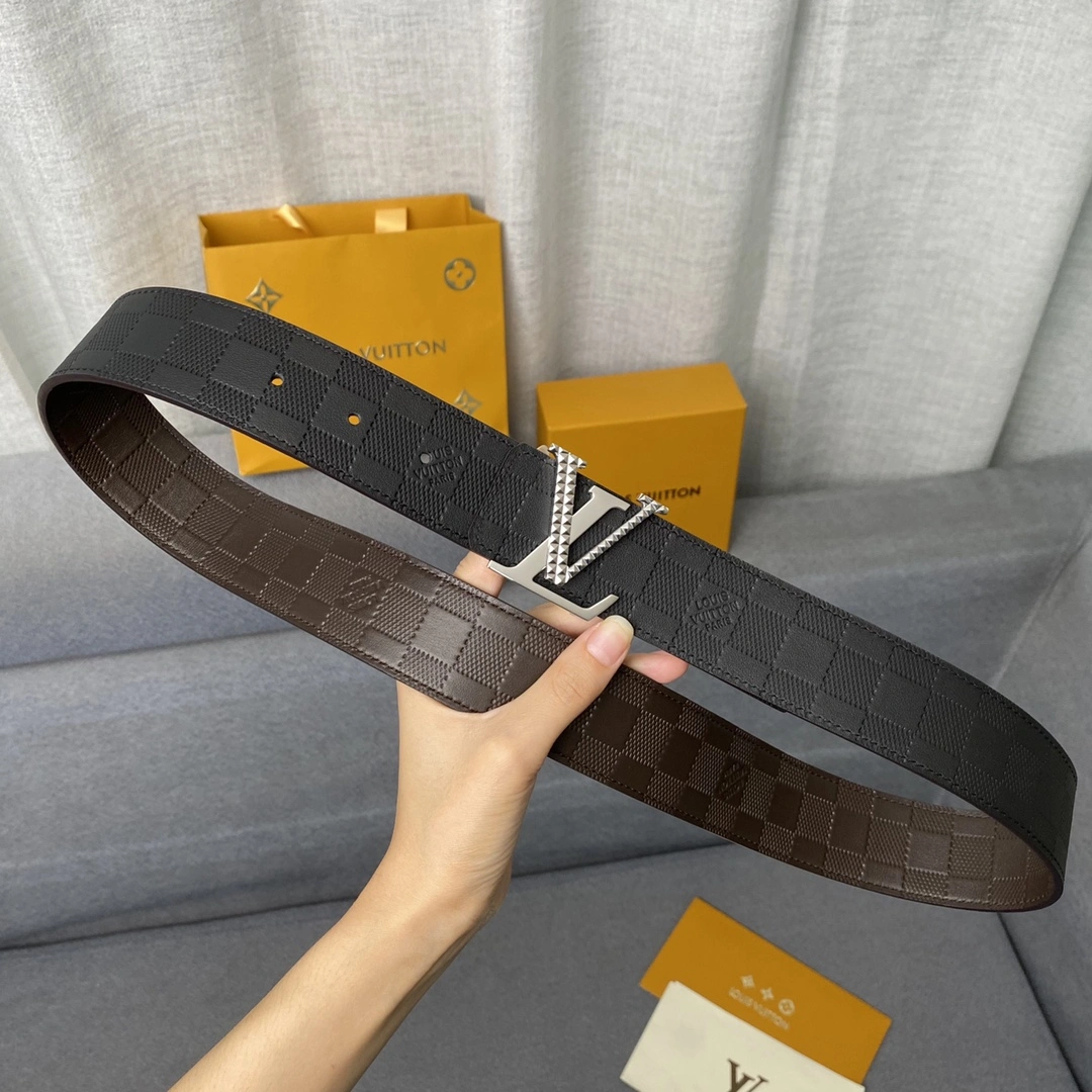 L*ouis V*uitton Belts Top Version 4.0cm Compact 15414
