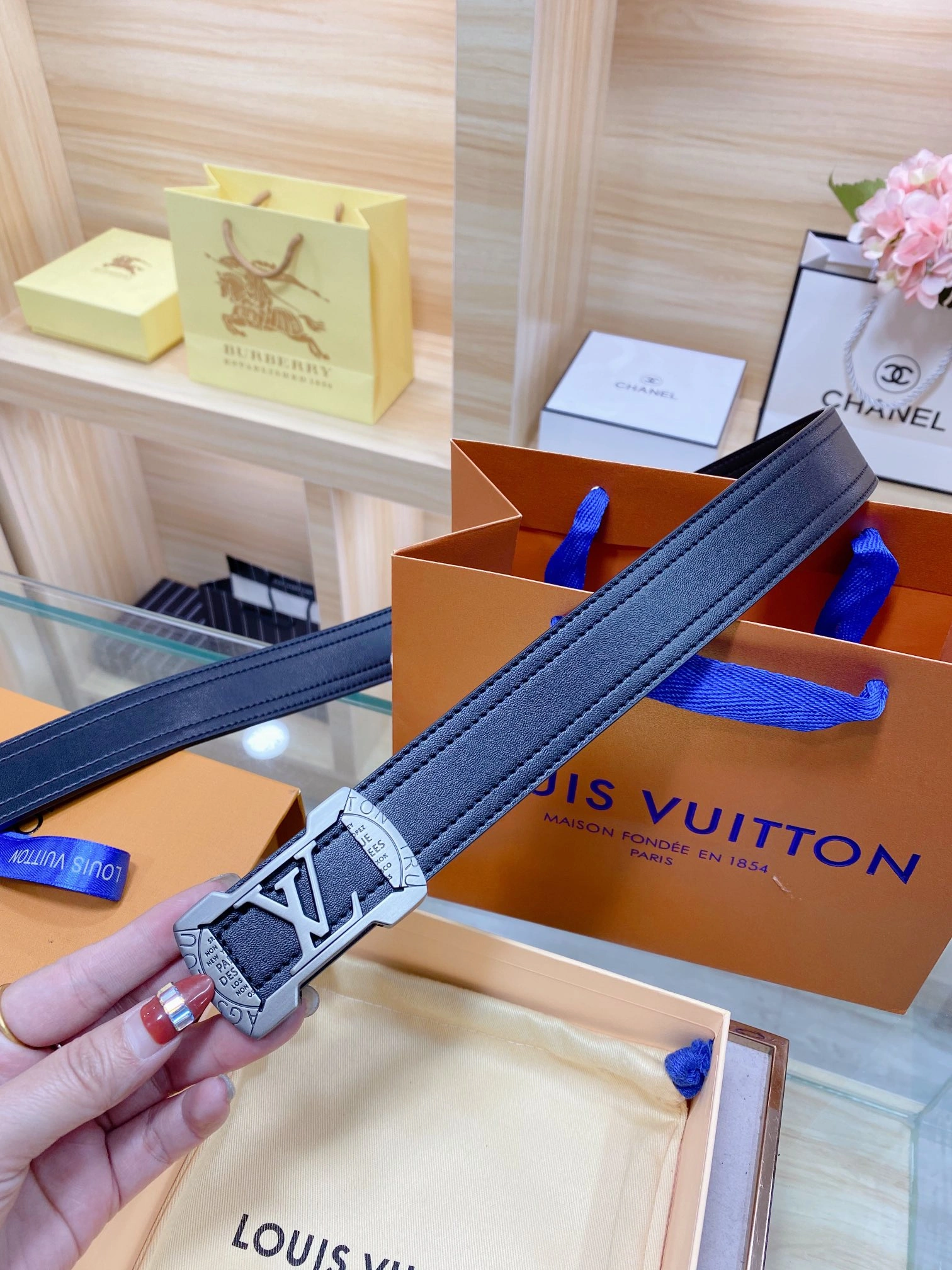 FreshLook L*ouis V*uitton Belts Top Version 15479