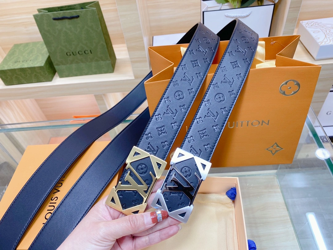 L*ouis V*uitton Belts Top Version AllSeason 15450