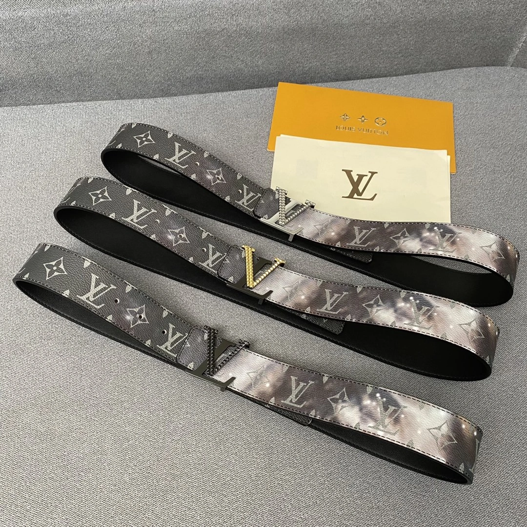 L*ouis V*uitton Belts Top Version Versatile 15420