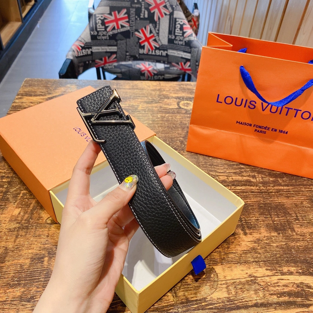 L*ouis V*uitton Belts Top Version Lightweight 15455