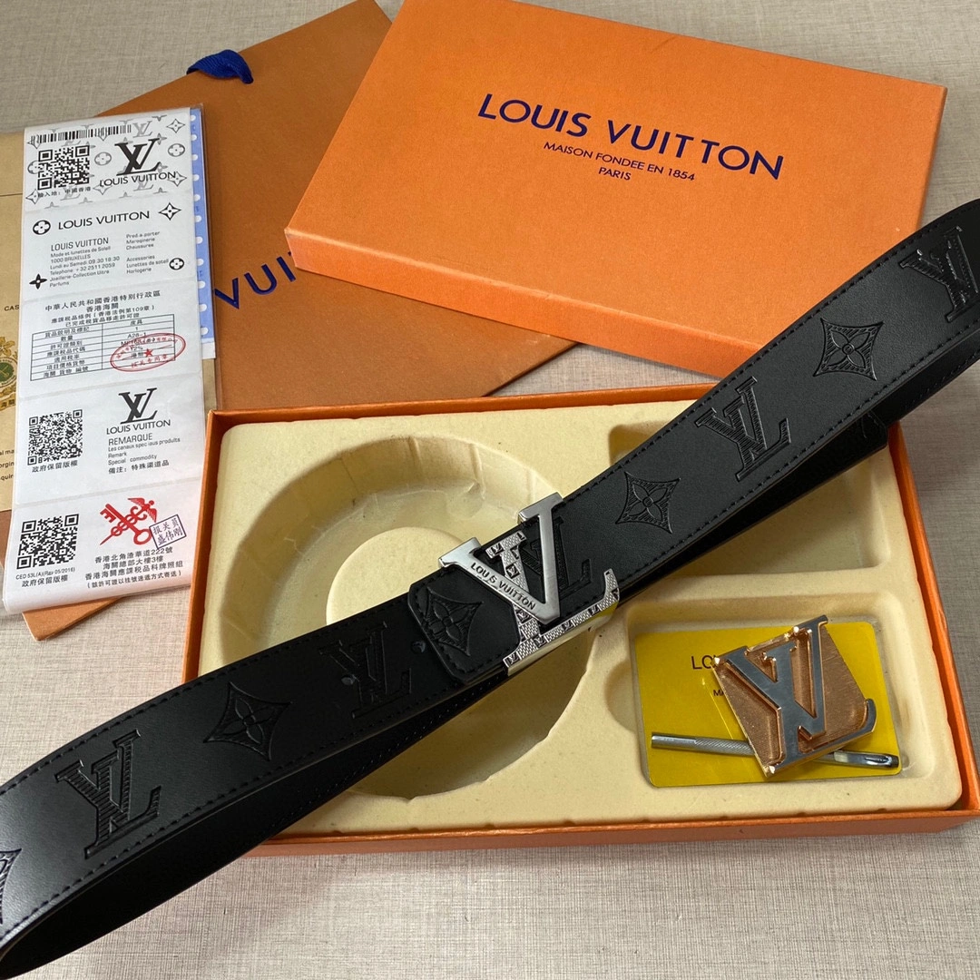 L*ouis V*uitton Belts Top Version Soft 15444