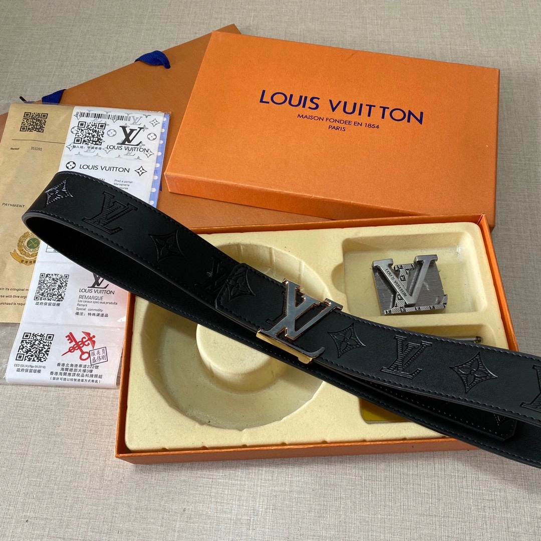 L*ouis V*uitton Belts Top Version Soft 15444