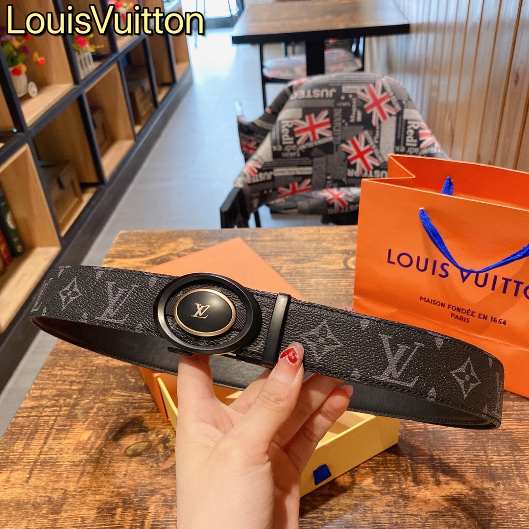 L*ouis V*uitton Belts Top Version Functional 15478