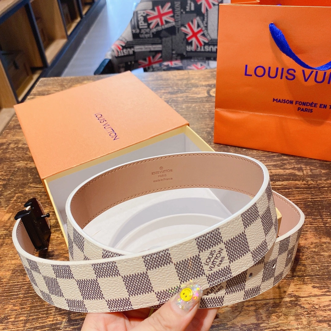 L*ouis V*uitton Belts Top Version StreetReady 15454
