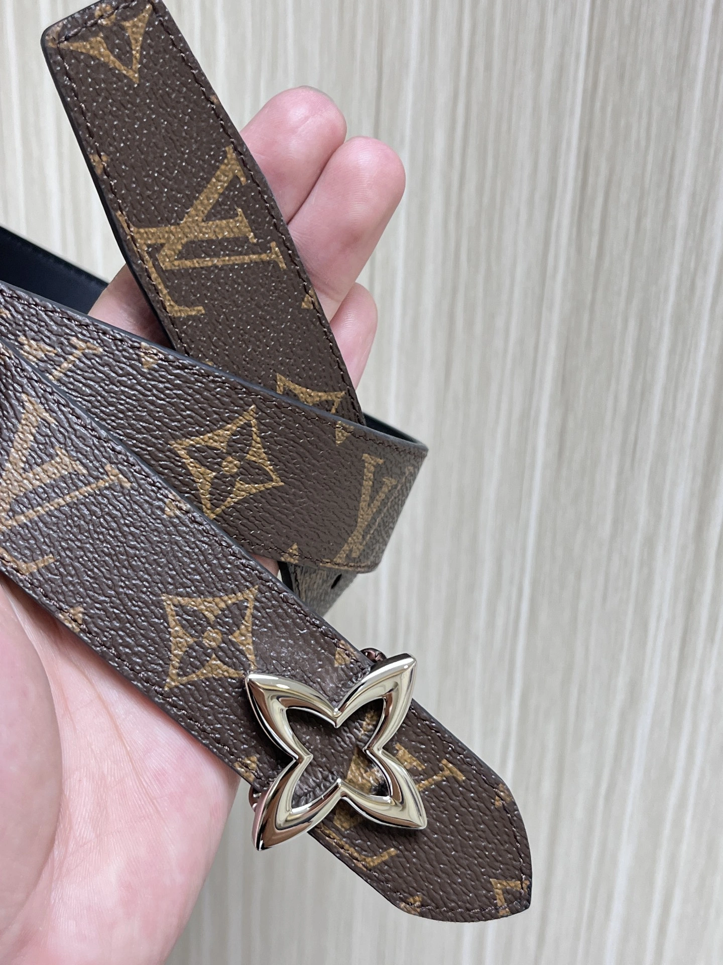 L*ouis V*uitton Belts XX 20250403- Chic 15210