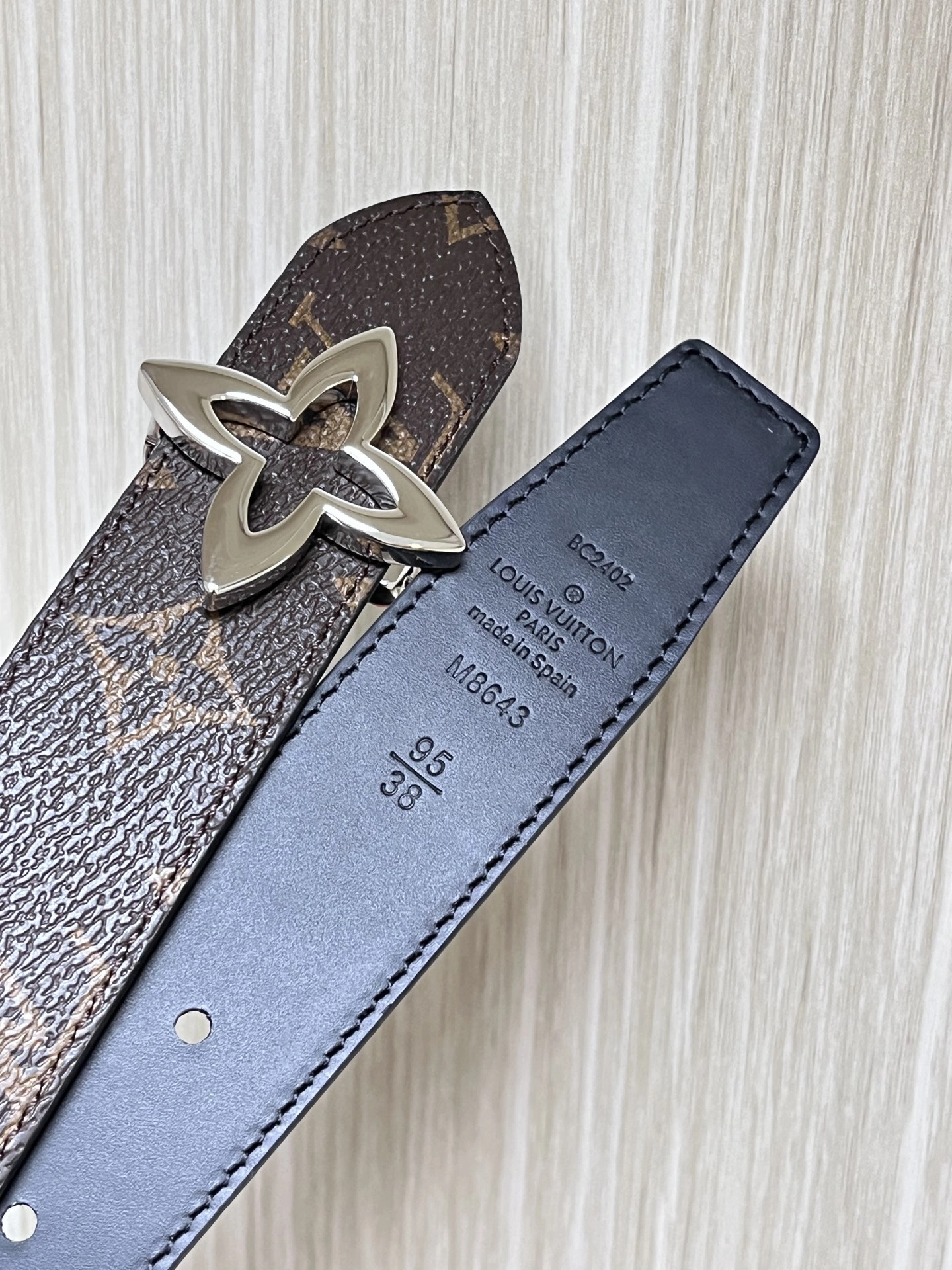 L*ouis V*uitton Belts XX 20250403- Chic 15210