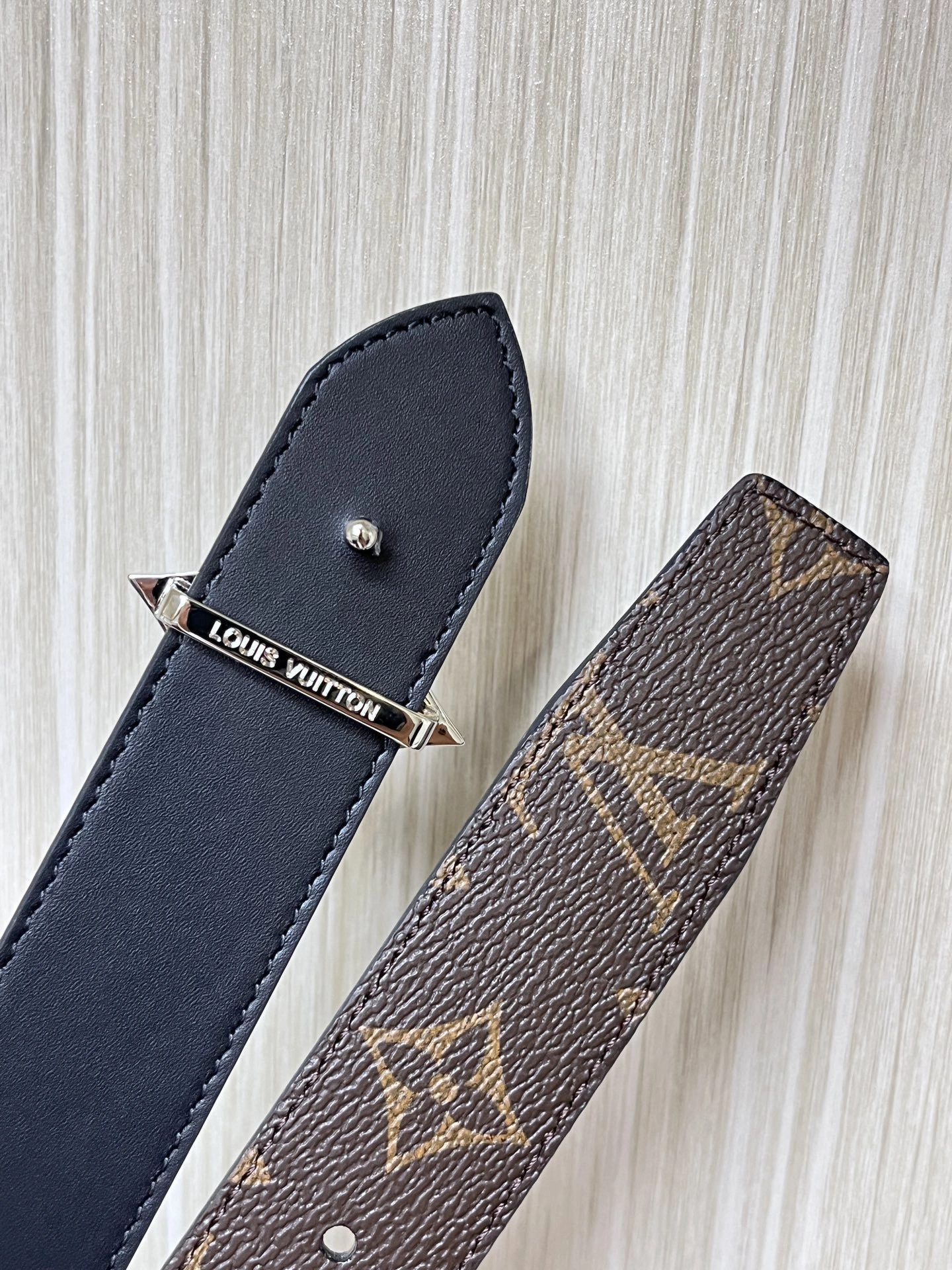 L*ouis V*uitton Belts XX 20250403- Chic 15210