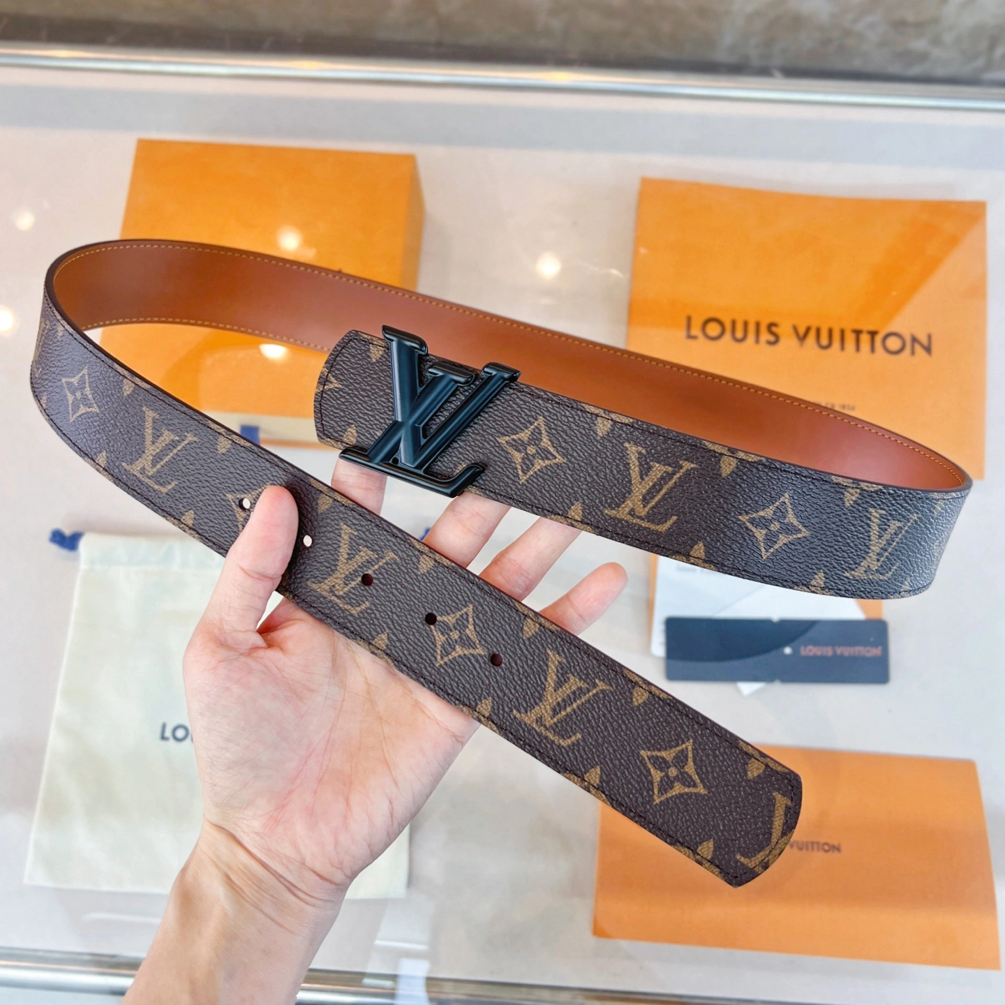 L*ouis V*uitton Belts XX 20250403- Chic 15212