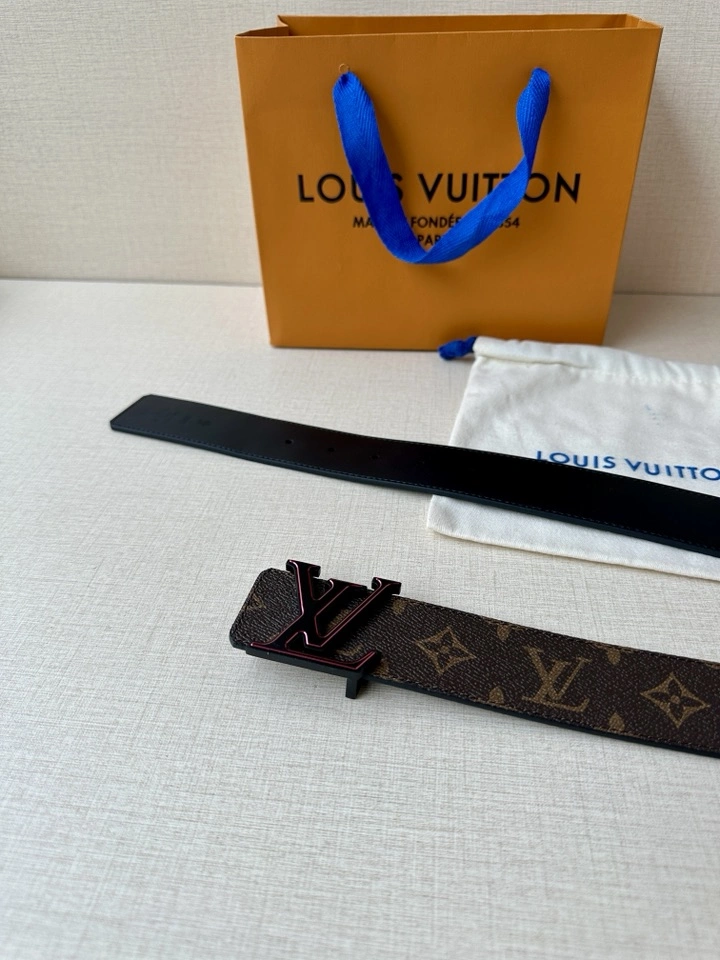 ZipUp L*ouis V*uitton Belts XX 20250403- 15196