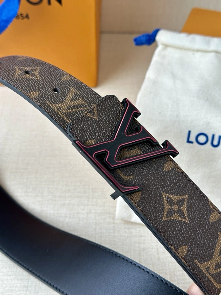 ZipUp L*ouis V*uitton Belts XX 20250403- 15196