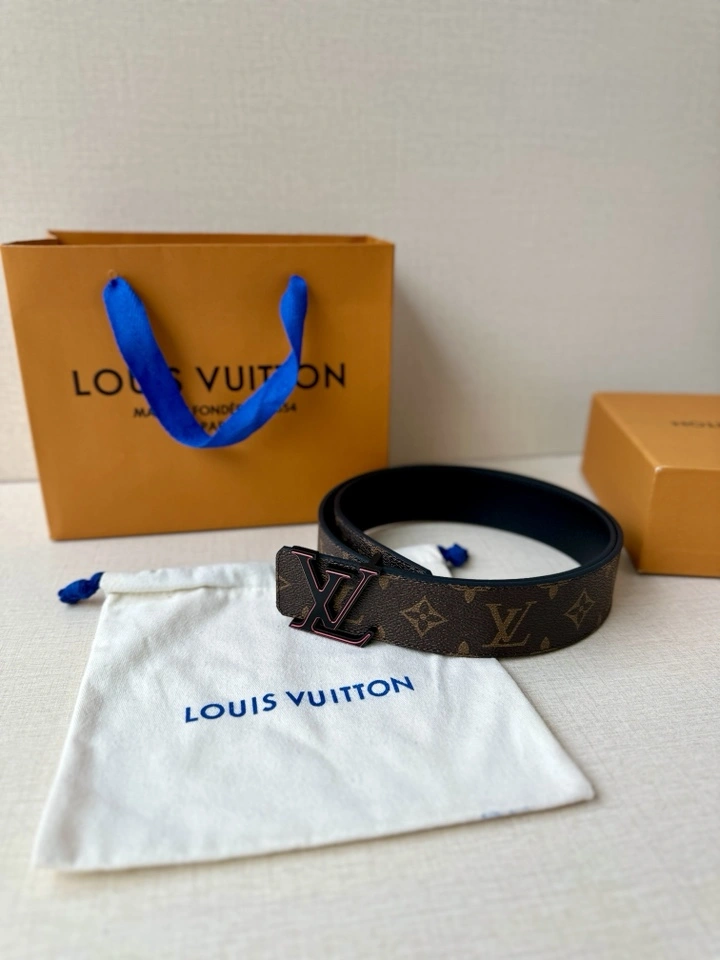 ZipUp L*ouis V*uitton Belts XX 20250403- 15196