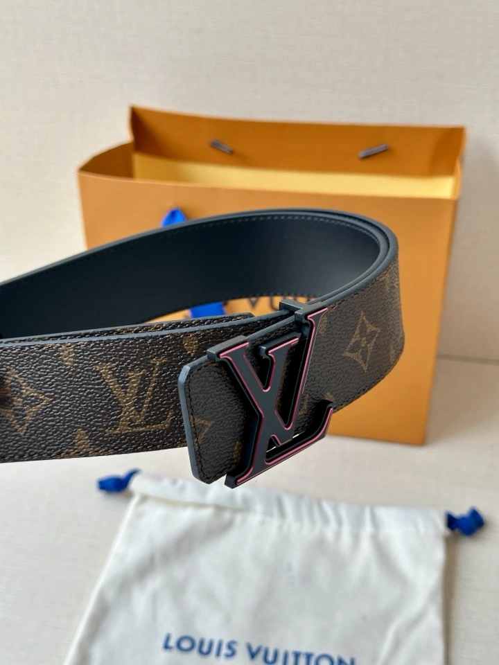 ZipUp L*ouis V*uitton Belts XX 20250403- 15196