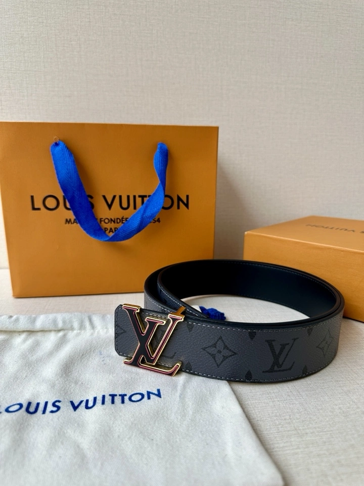 ZipUp L*ouis V*uitton Belts XX 20250403- 15196