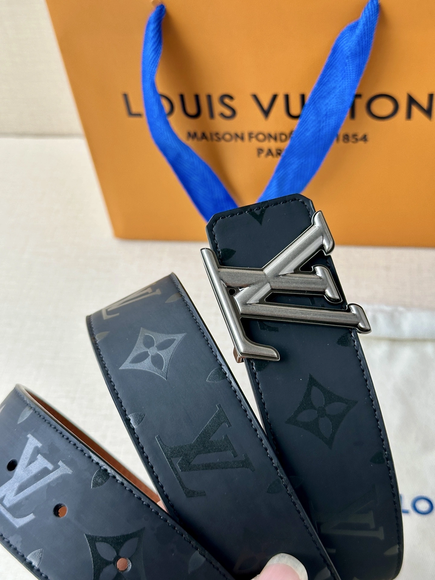 L*ouis V*uitton Belts XX 20250405- Tailored 15188