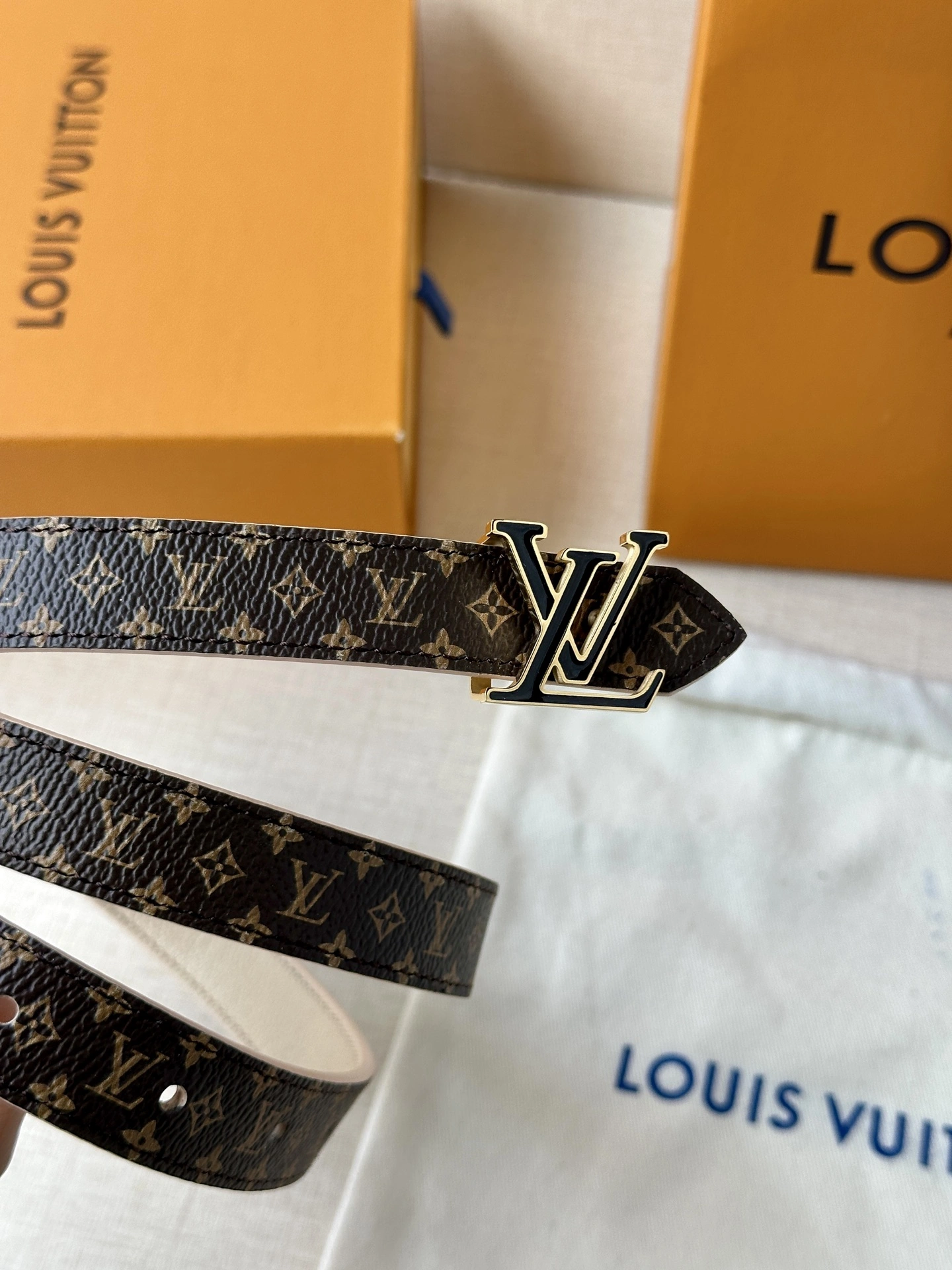 OnTrend L*ouis V*uitton Belts XX 20250405- 15187