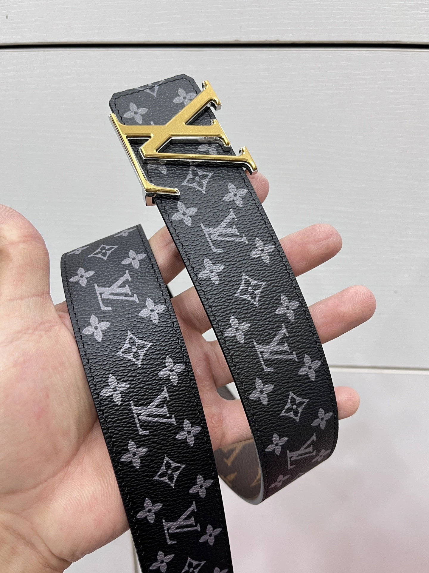 Lightweight L*ouis V*uitton Belts XX 20250406- 15182