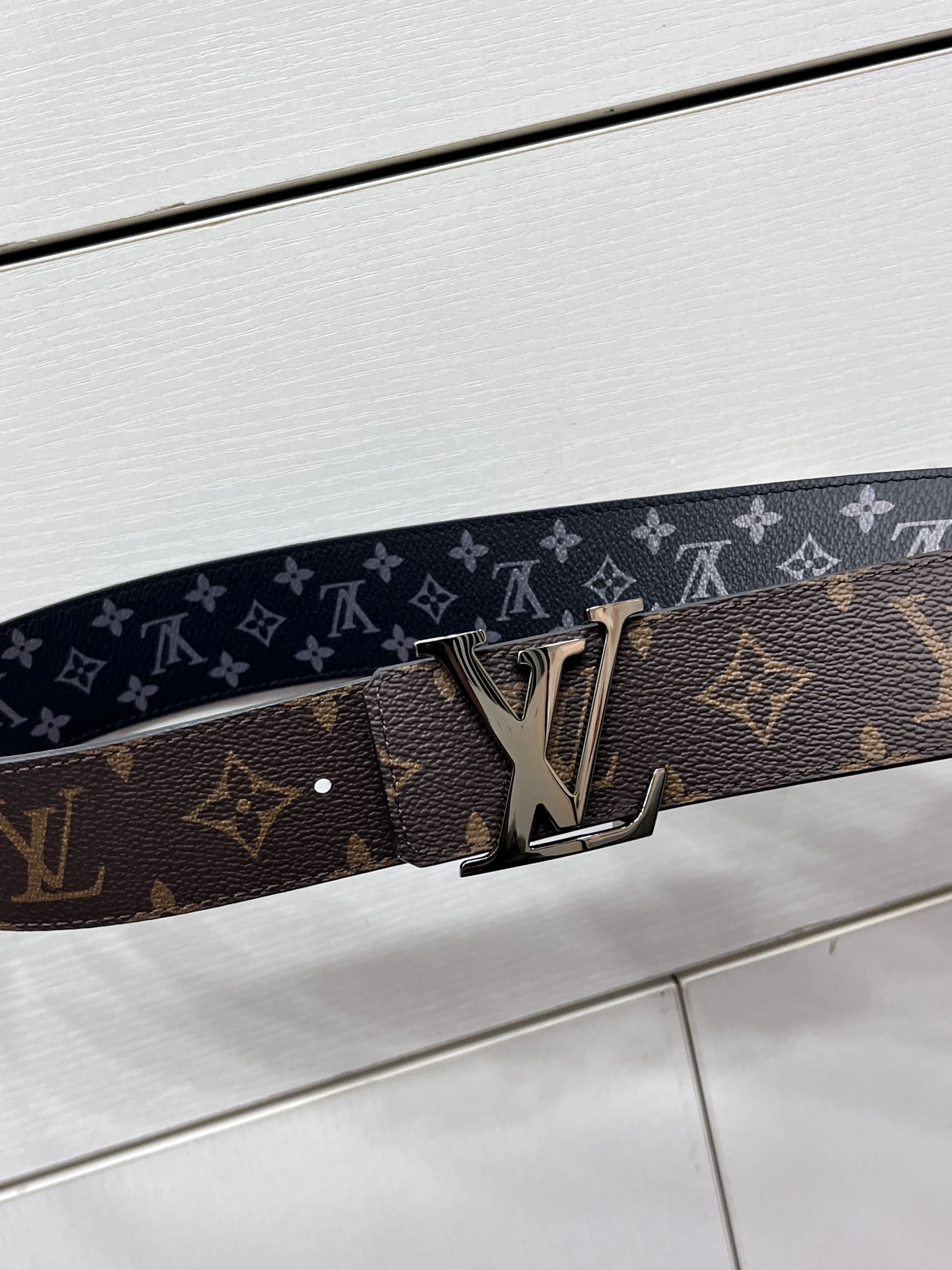 Lightweight L*ouis V*uitton Belts XX 20250406- 15182