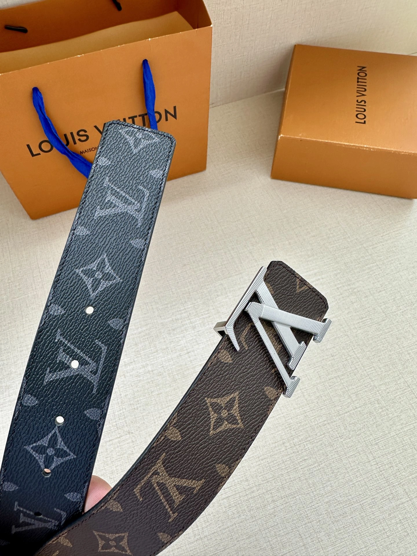 EasyMatch L*ouis V*uitton Belts XX 20250406- 15180