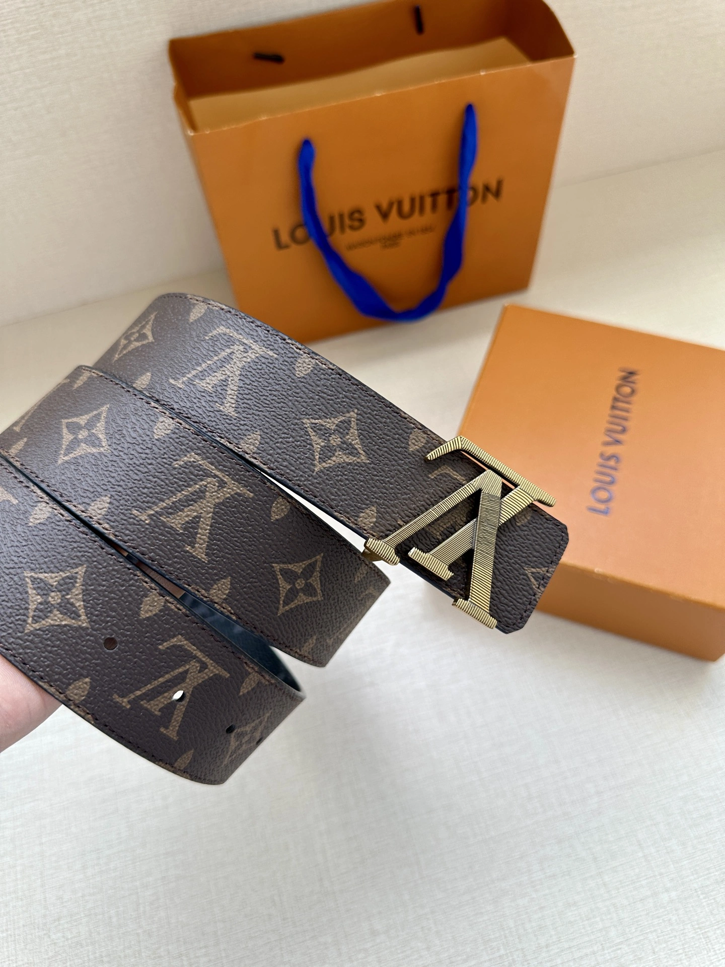 EasyMatch L*ouis V*uitton Belts XX 20250406- 15180