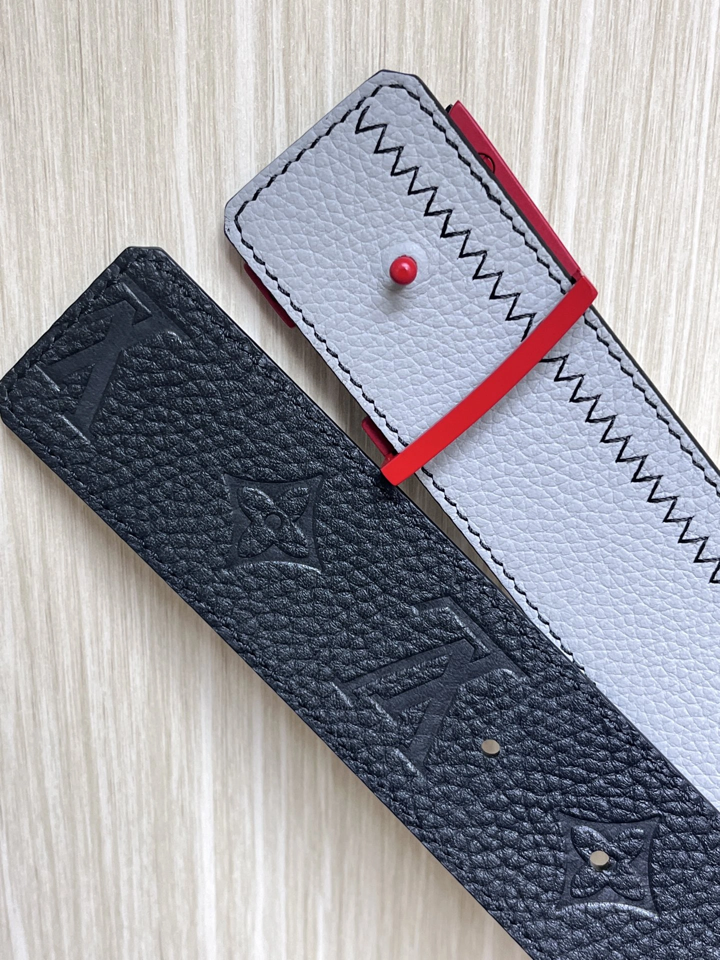 L*ouis V*uitton Belts XX 20250406- OdorResistant 15177