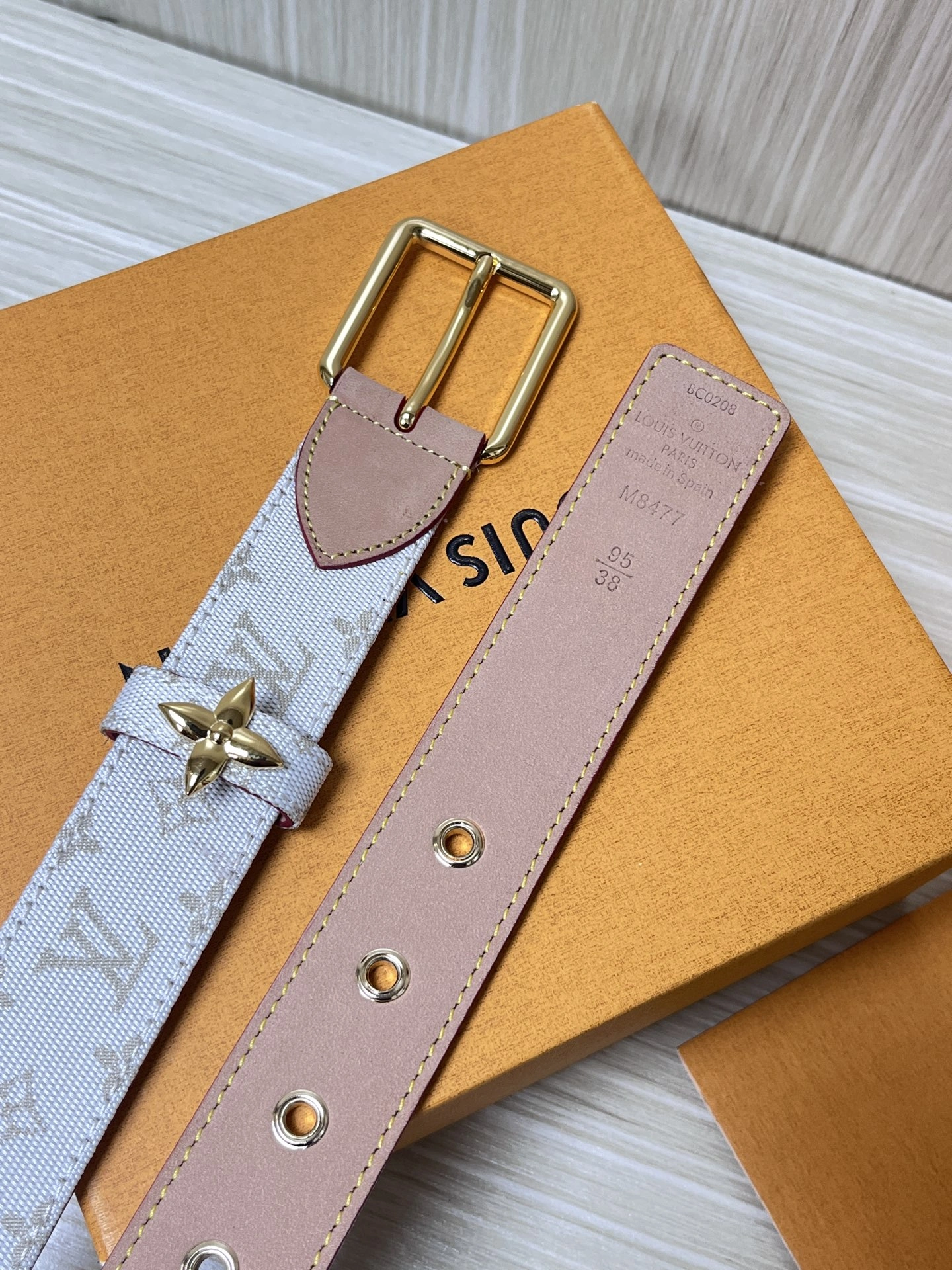 WellDesigned L*ouis V*uitton Belts XX 20250407- 15175