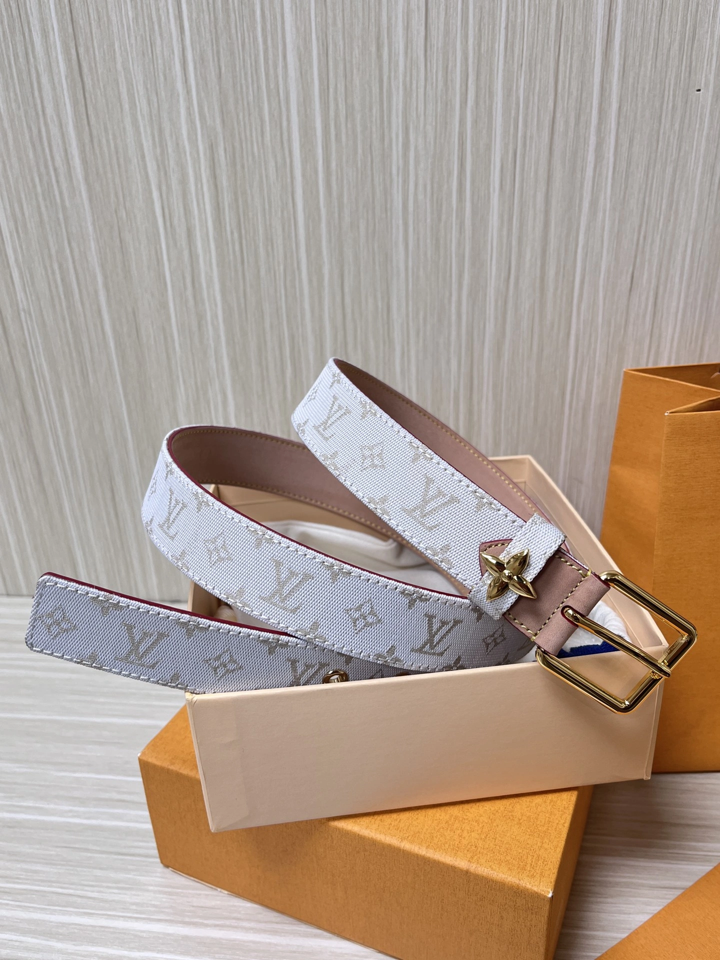 WellDesigned L*ouis V*uitton Belts XX 20250407- 15175