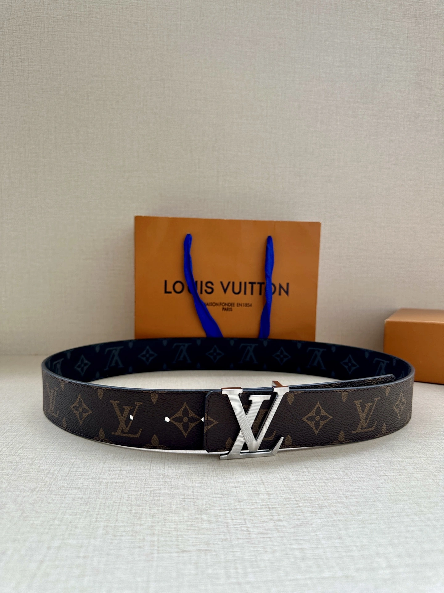 L*ouis V*uitton Belts XX 20250407- Sleek 15167
