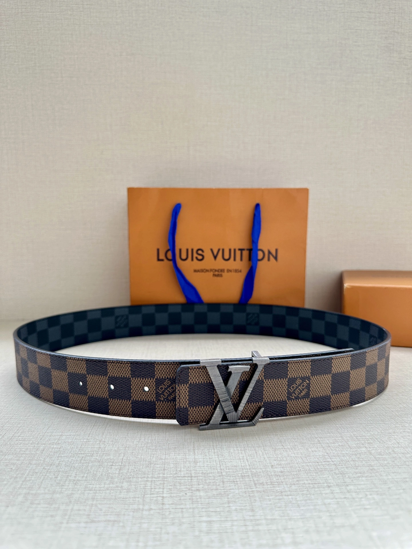 L*ouis V*uitton Belts XX 20250407- Sleek 15167