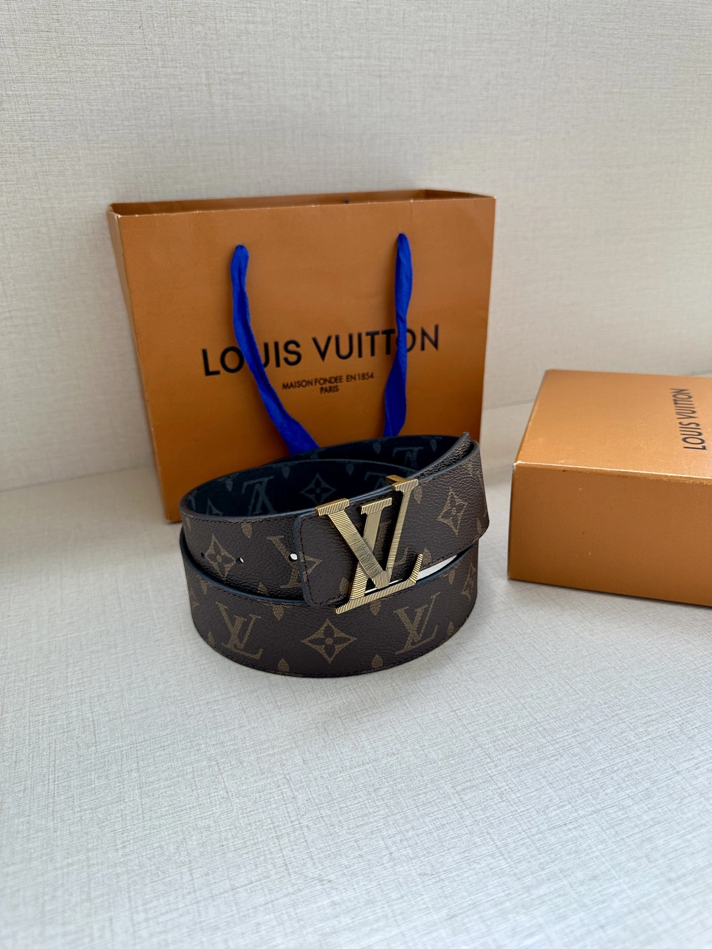 L*ouis V*uitton Belts XX 20250407- Sleek 15167