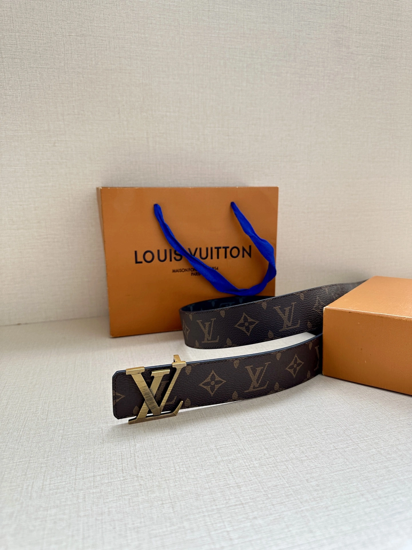 L*ouis V*uitton Belts XX 20250407- Sleek 15167