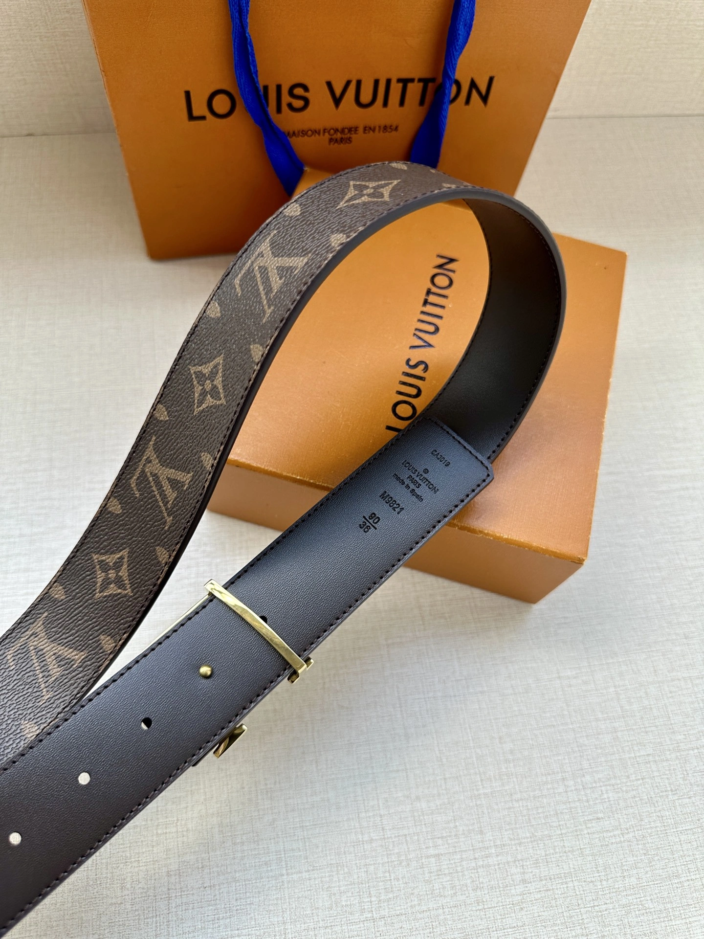 Resilient L*ouis V*uitton Belts XX 20250407- 15156