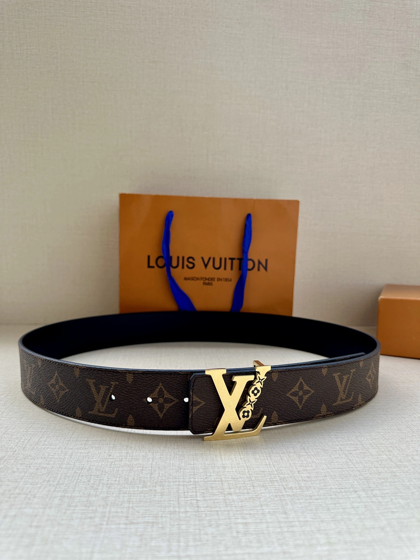 Resilient L*ouis V*uitton Belts XX 20250407- 15156