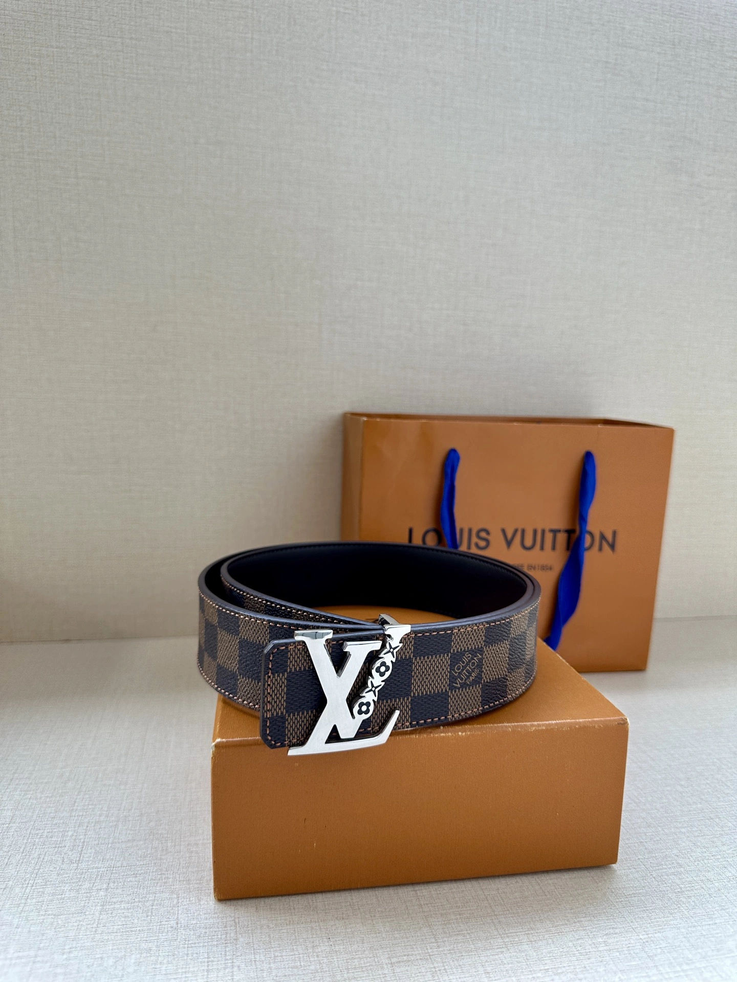 Resilient L*ouis V*uitton Belts XX 20250407- 15156