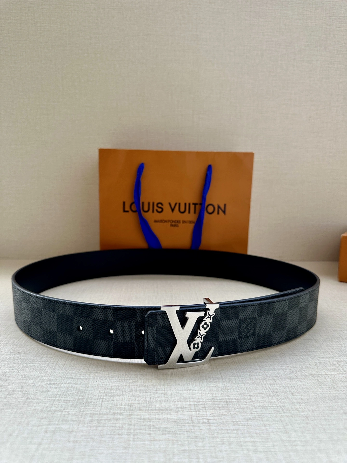 Resilient L*ouis V*uitton Belts XX 20250407- 15156