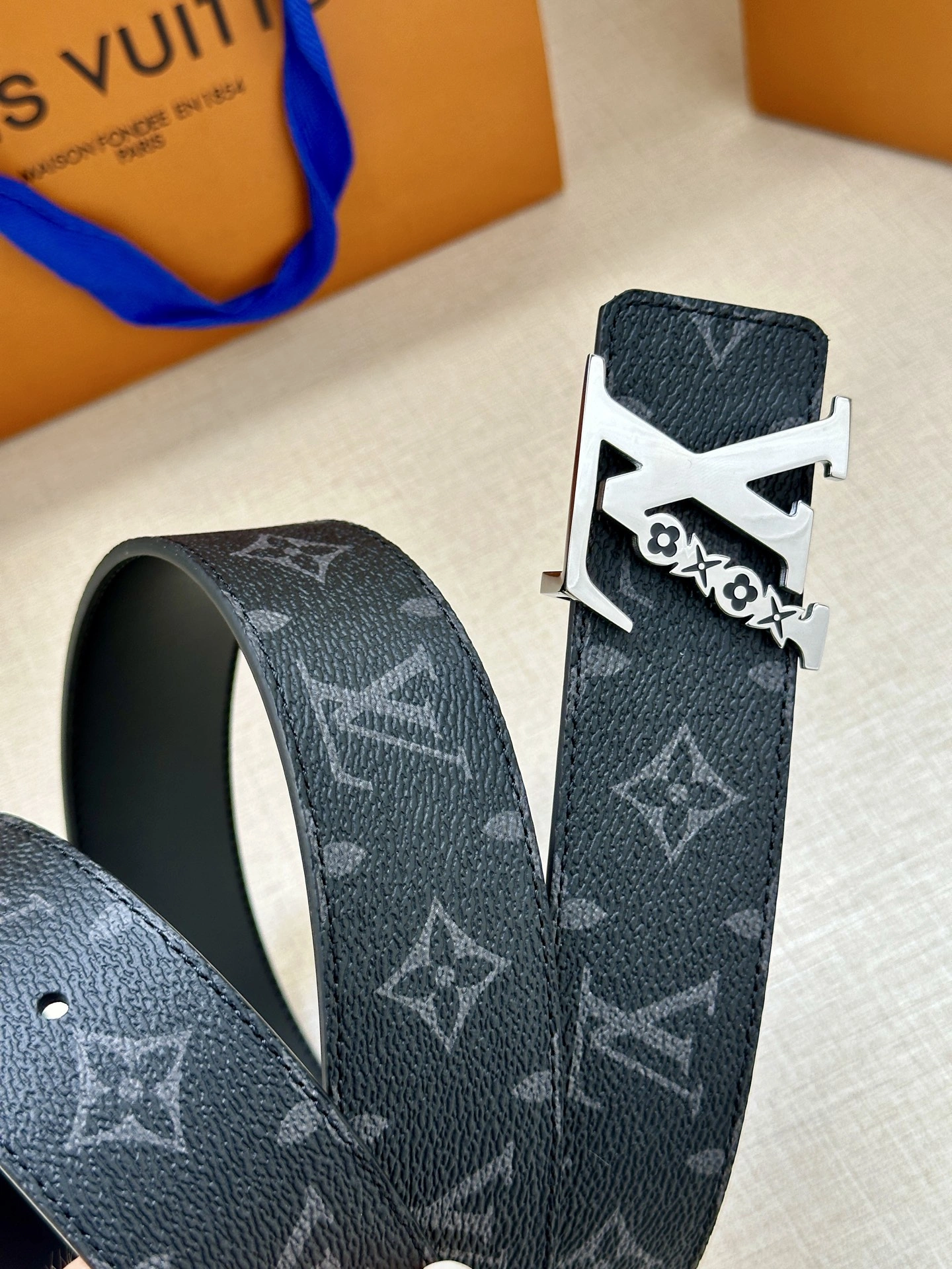 Resilient L*ouis V*uitton Belts XX 20250407- 15156