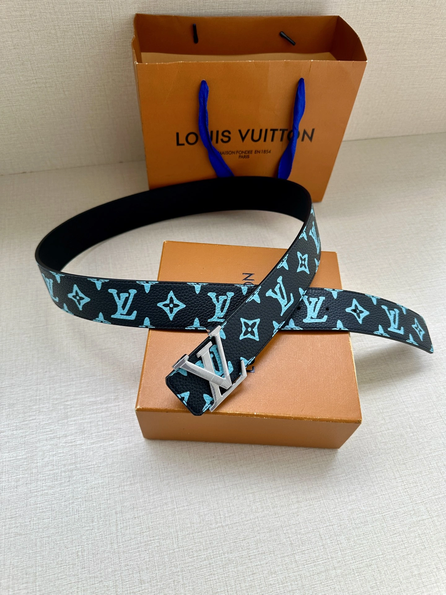 AllSeason L*ouis V*uitton Belts XX 20250407- 15153