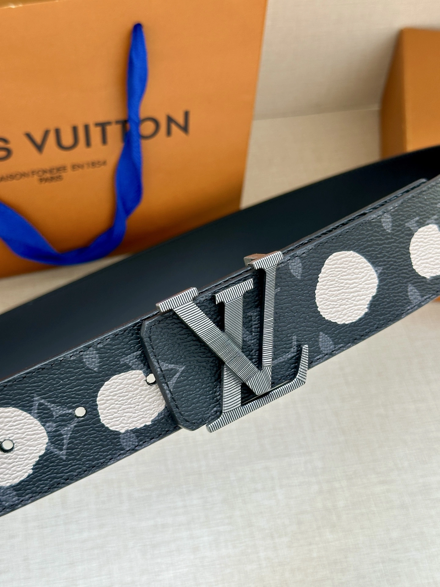 L*ouis V*uitton Belts XX 20250407- OnTrend 15152