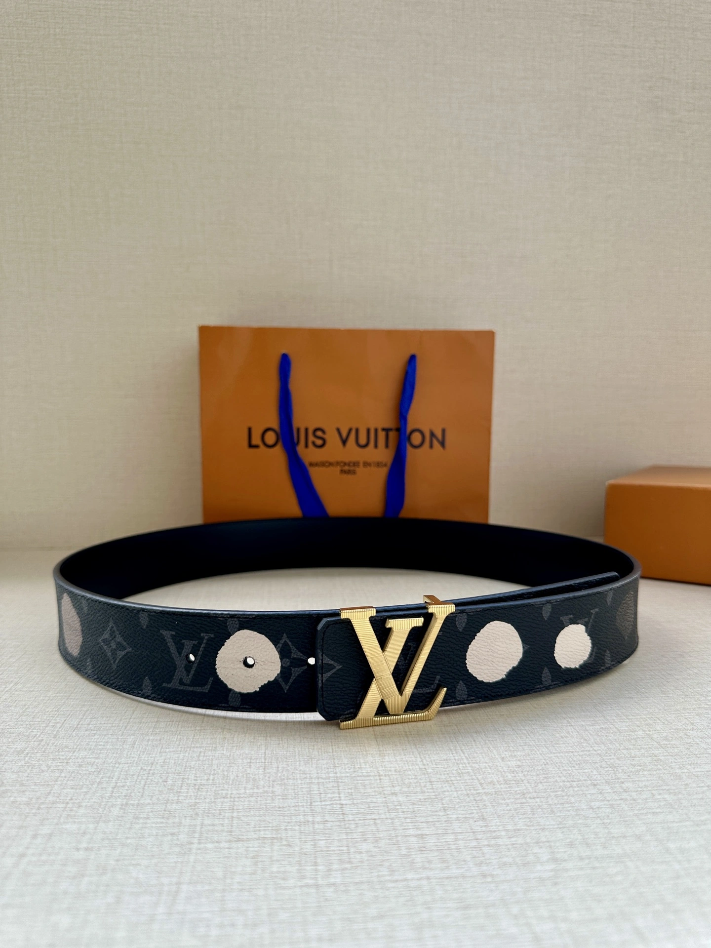L*ouis V*uitton Belts XX 20250407- OnTrend 15152