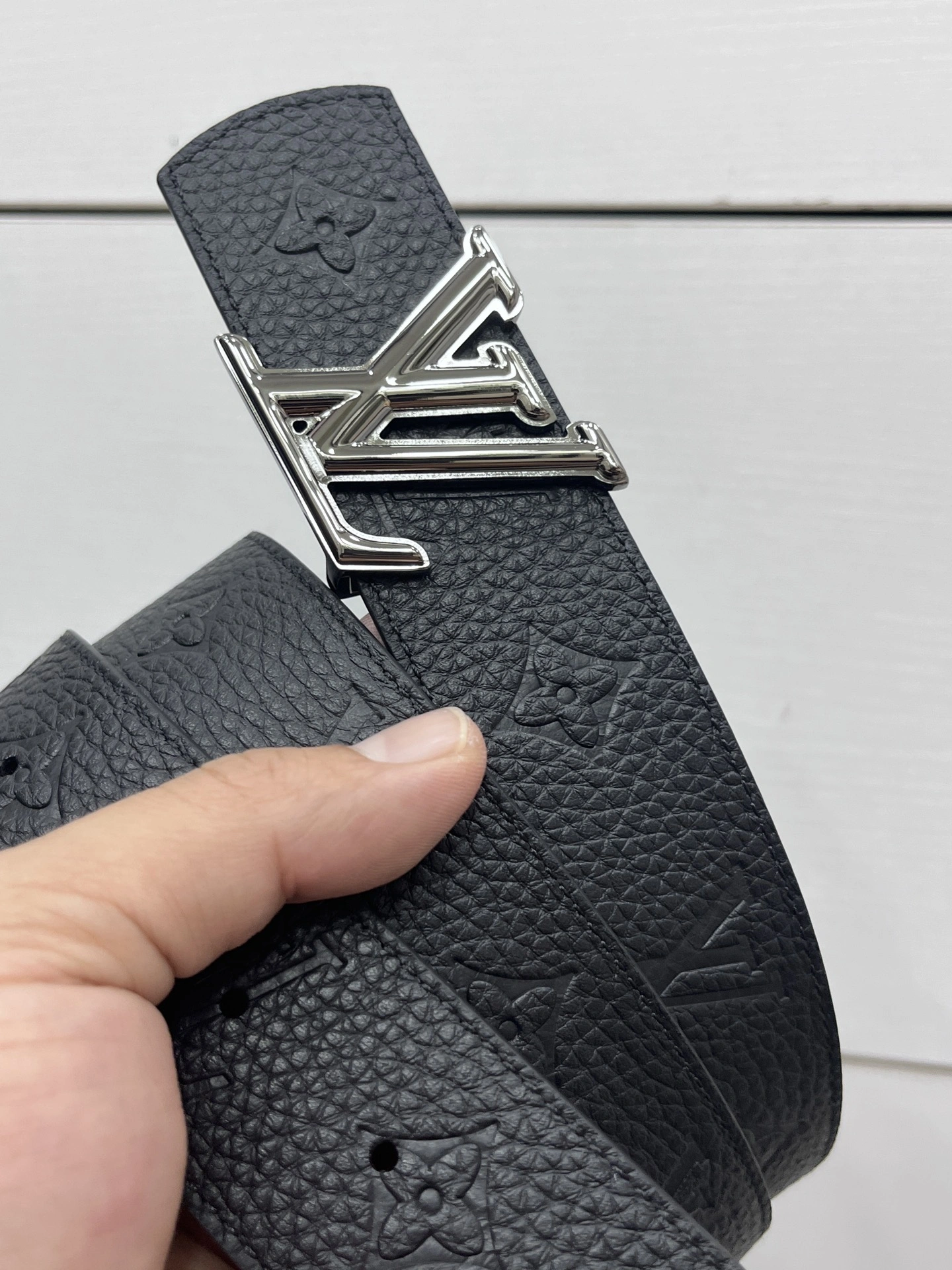 FashionForward L*ouis V*uitton Belts XX 20250407- 15155