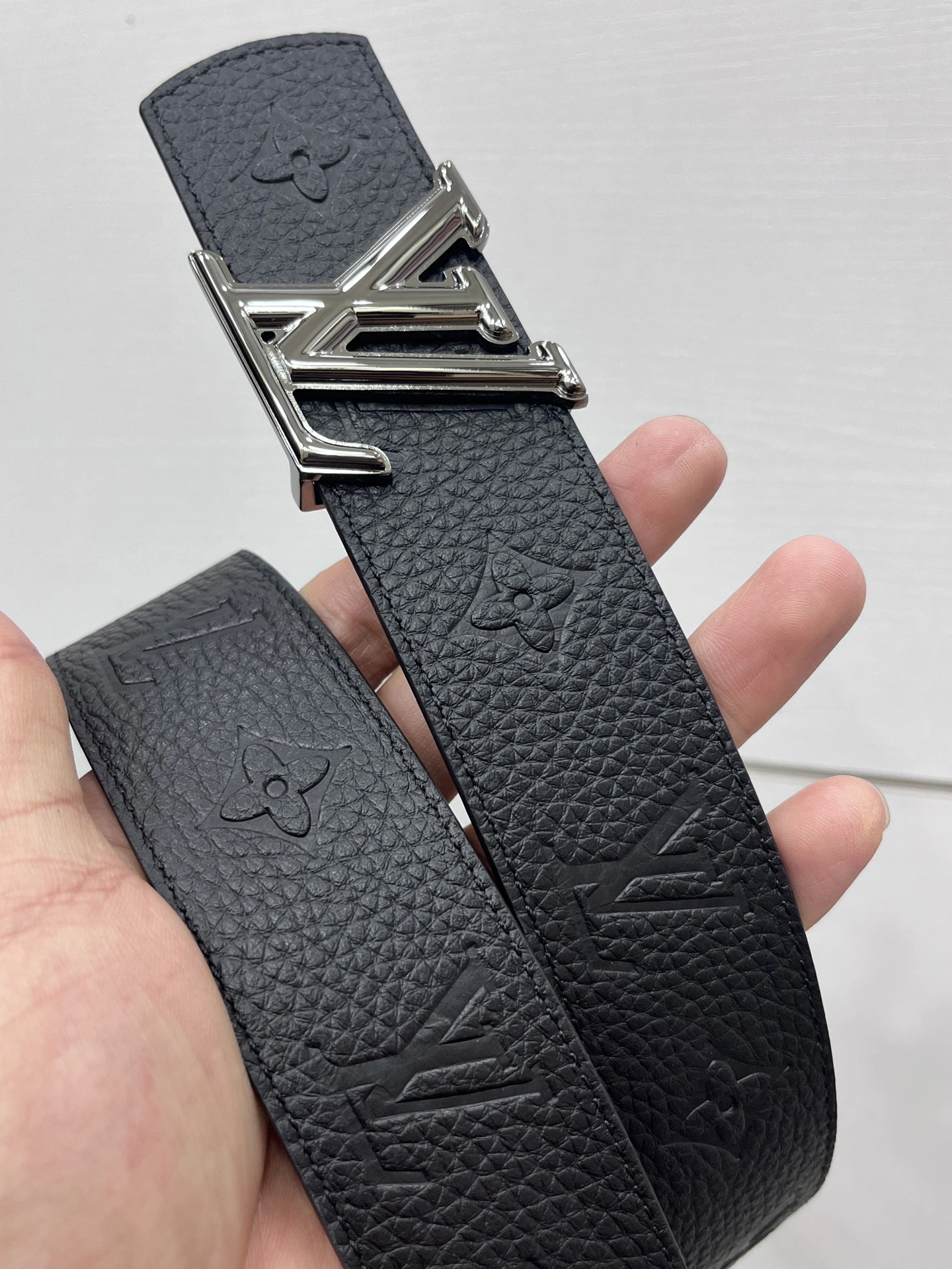 FashionForward L*ouis V*uitton Belts XX 20250407- 15155