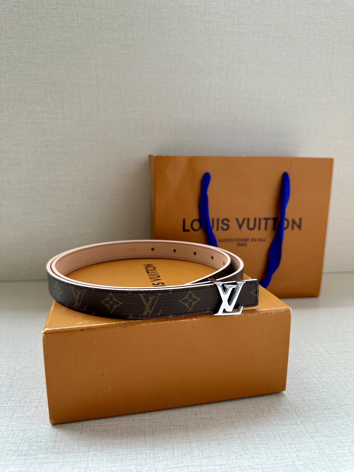 Supportive L*ouis V*uitton Belts XX 20250407- 15170