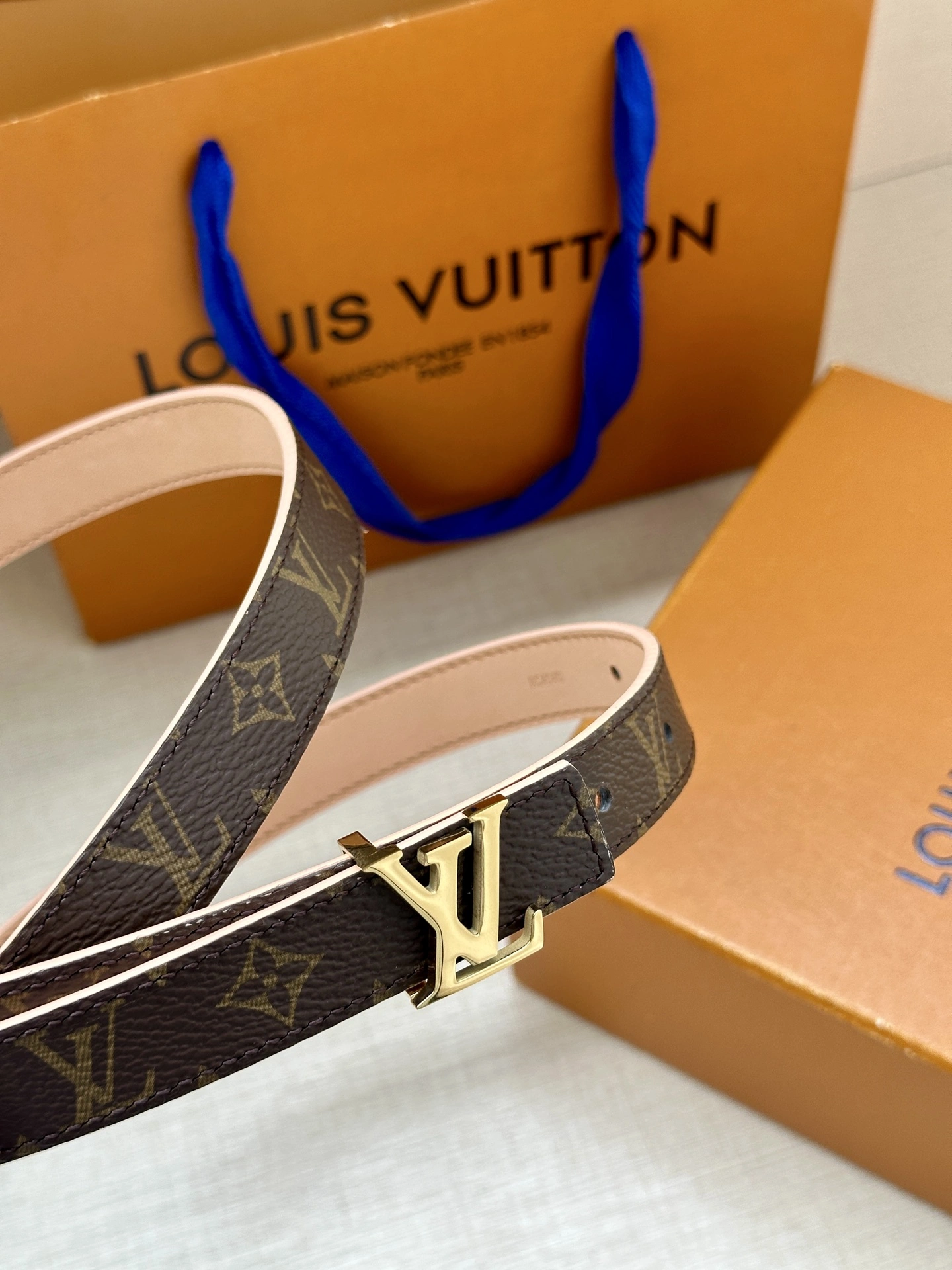 Supportive L*ouis V*uitton Belts XX 20250407- 15170