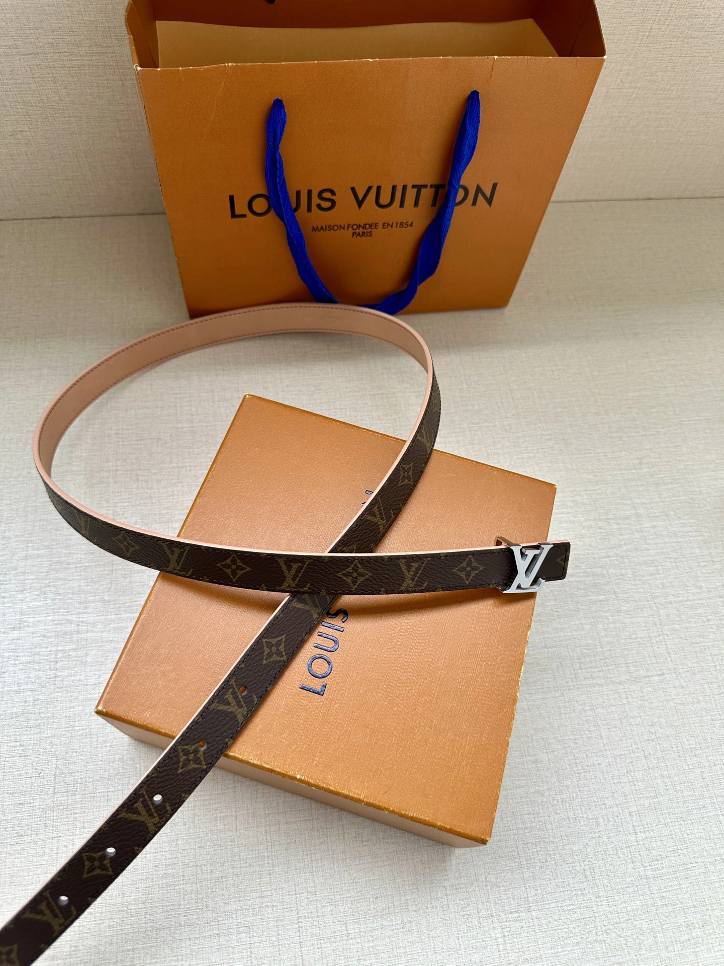 Supportive L*ouis V*uitton Belts XX 20250407- 15170