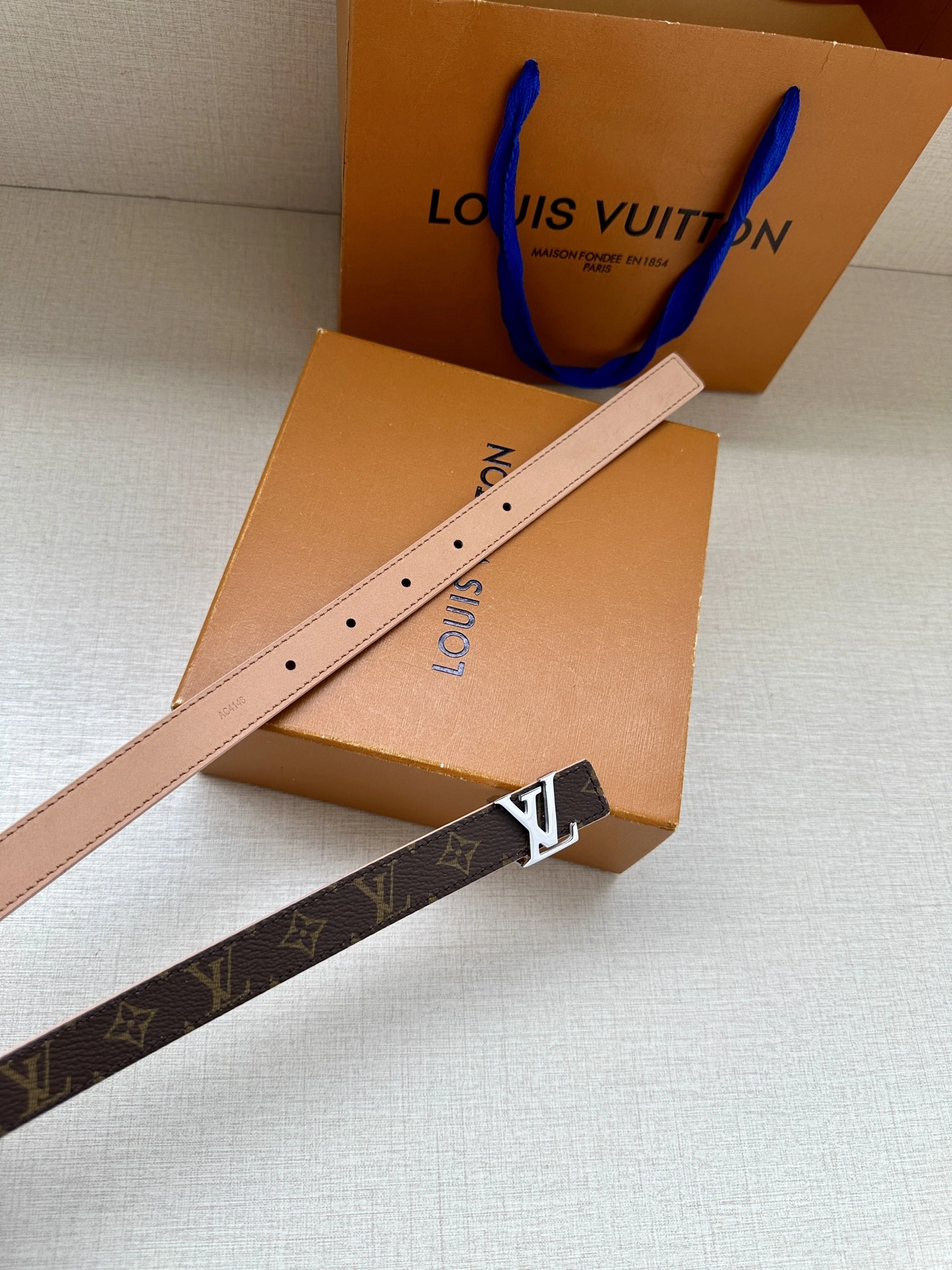 Supportive L*ouis V*uitton Belts XX 20250407- 15170