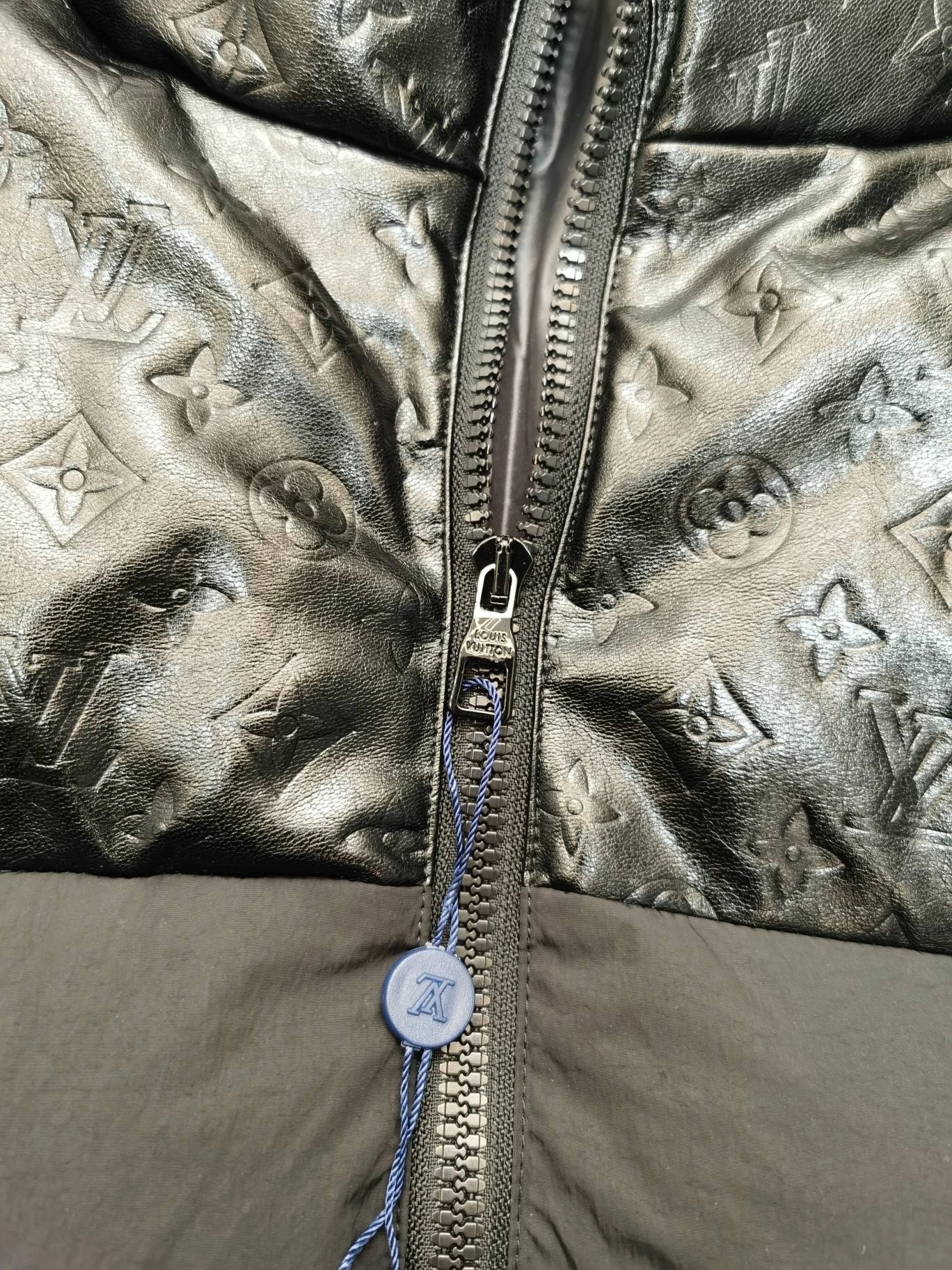 Reliable L*ouis V*uitton Coat Top Quality D17 20231030- 12924