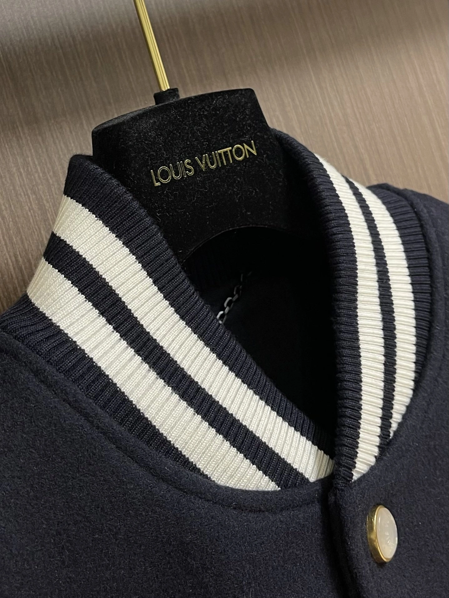 L*ouis V*uitton Coat Top Quality D17 20240819- Sophisticated 12592