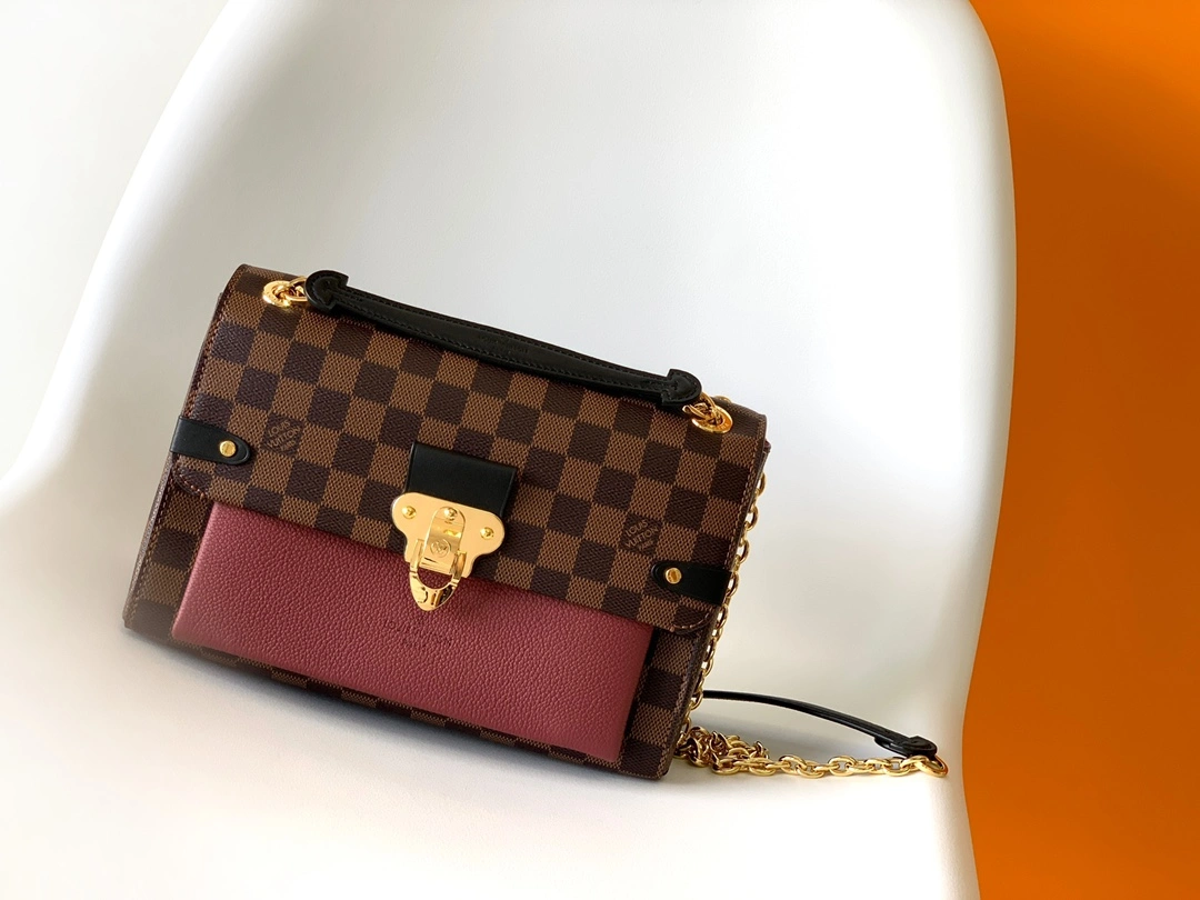 Sophisticated L*ouis V*uitton Crossbody bag Top Quality HT 20231011-43 Size 24.5*6.5*16.5 CM 8354