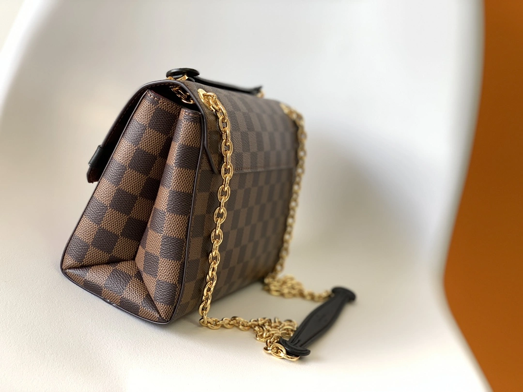 Sophisticated L*ouis V*uitton Crossbody bag Top Quality HT 20231011-43 Size 24.5*6.5*16.5 CM 8354