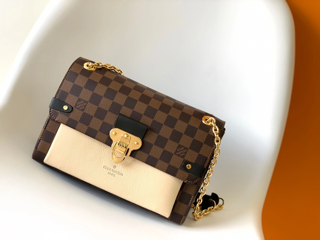 L*ouis V*uitton Crossbody bag Top Quality HT 20231011-45 Size 24.5*6.5*16.5 CM Flexible 8352